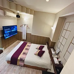 3* Hotel Crystal 大人専用